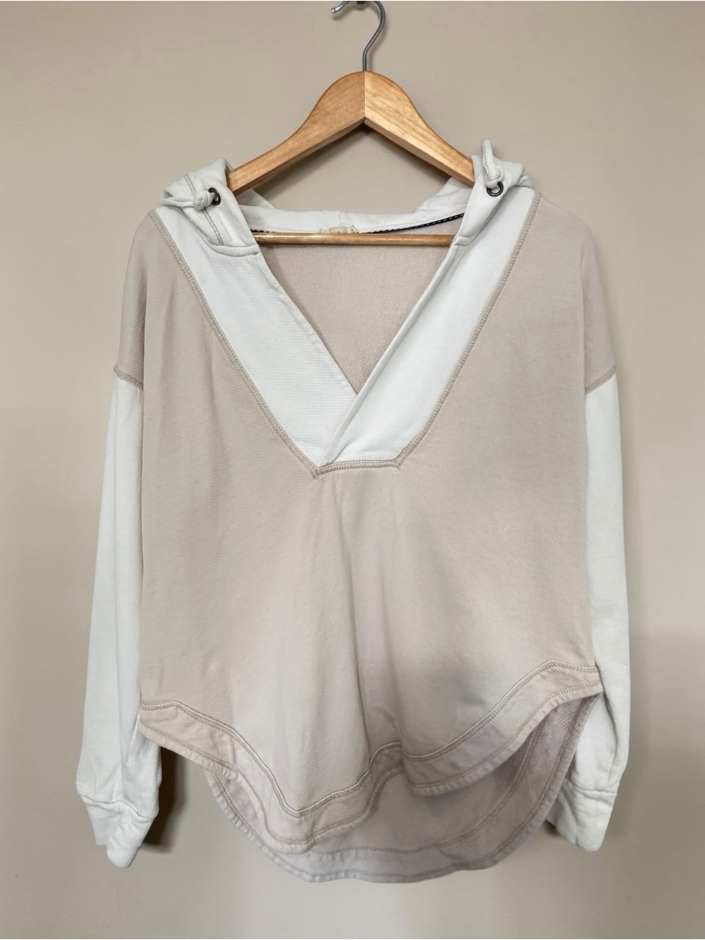 Pilcro Anthropologie Wharfside Oversized V Neck Hooded Sweatshirt Taupe Small